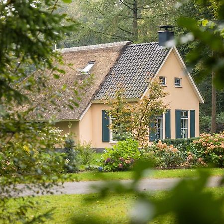 Roompot Landgoed Het Grote Zand Hooghalen Buitenkant foto