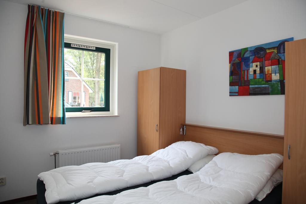 Roompot Landgoed Het Grote Zand Hooghalen Kamer foto