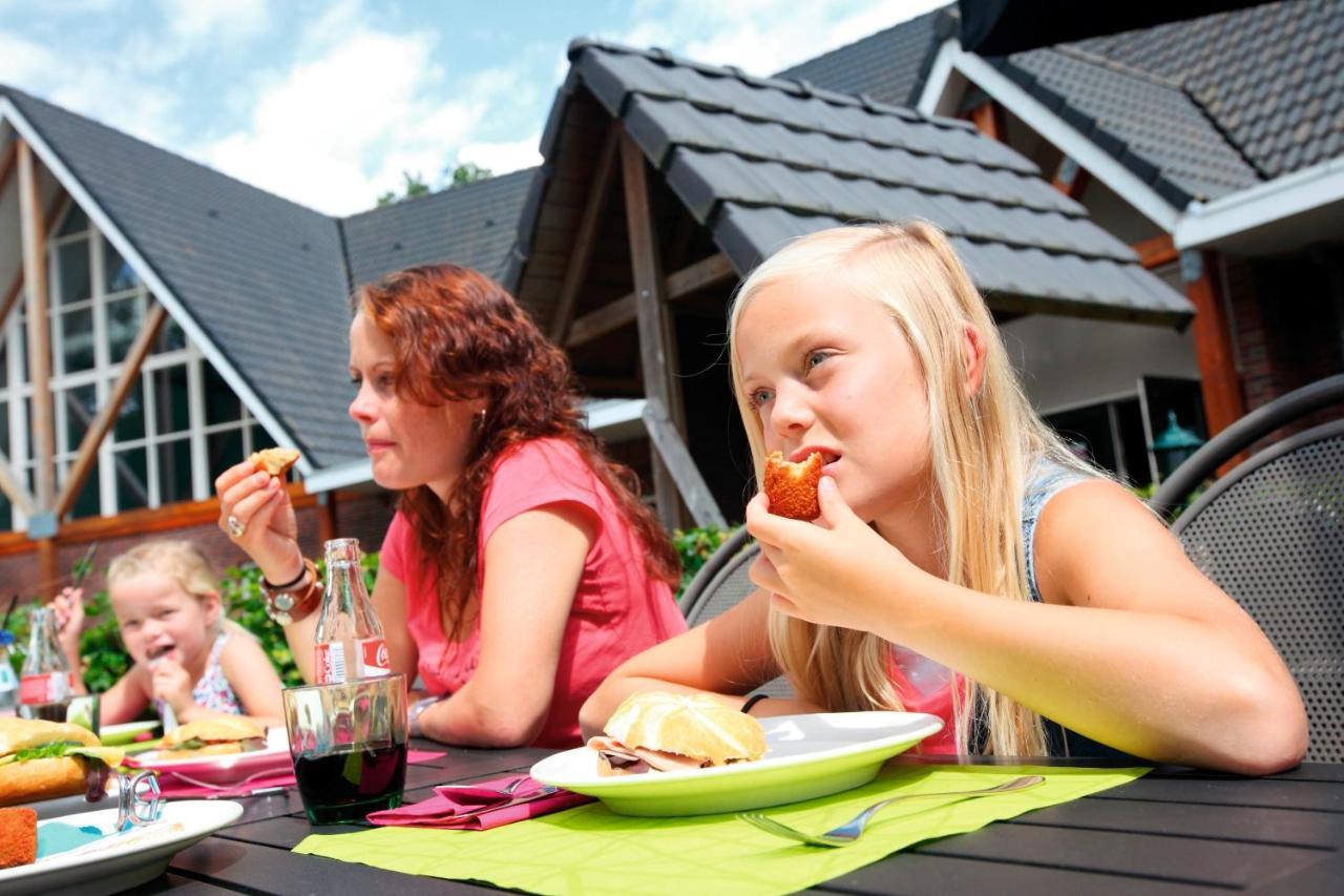 Roompot Landgoed Het Grote Zand Hooghalen Buitenkant foto